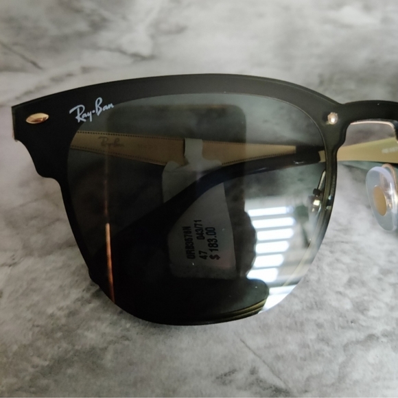 Ray-Ban Clubmasters - Picture 8 of 11